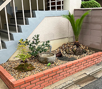 京都市北区・植栽工事（マンション入り口）